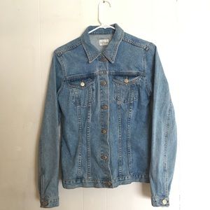 Vintage(?)  Women’s Jean Jacket